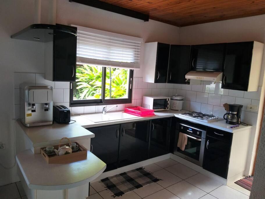 Vacation House In Tahiti Пунаауйя Экстерьер фото